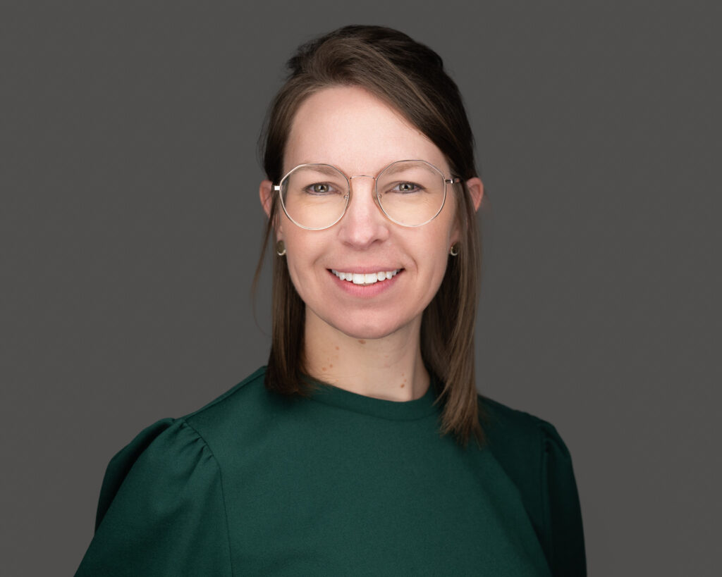 What to wear for professional headshots & what necklines work well