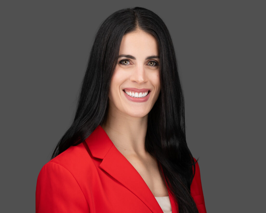 What to wear for professional headshots & what colors work well